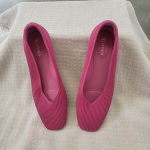 Women's Pink Flats